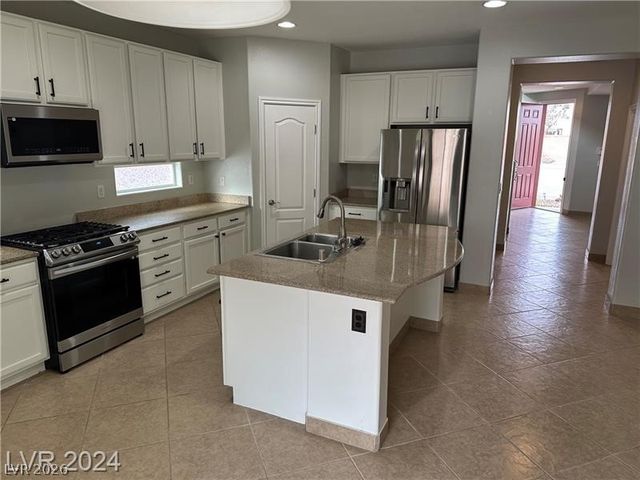 2805 Alma Lidia Avenue, North Las Vegas, NV 89032