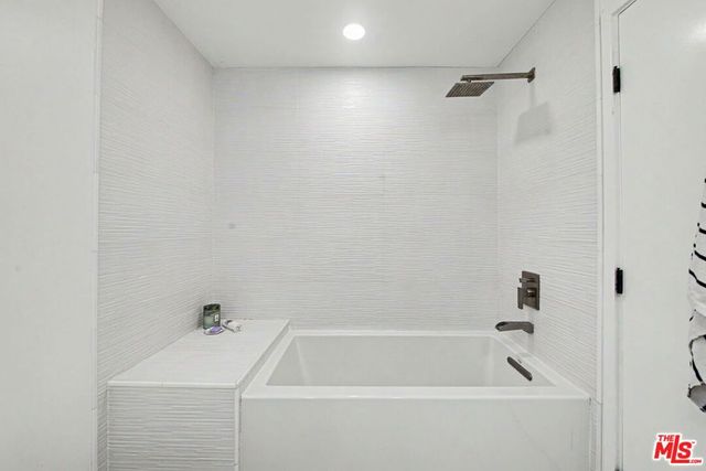 13019 Sky Valley Road, Los Angeles, CA 90049