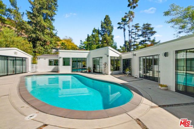 13019 Sky Valley Road, Los Angeles, CA 90049