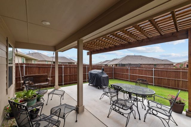 729 Emmons Creek Street, Justin, TX 76247