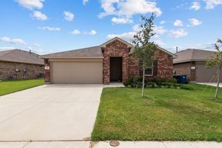 729 Emmons Creek Street, Justin, TX 76247