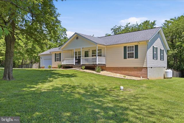 200 STAYMAN DR, Clear Brook, VA 22624