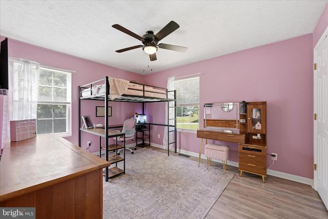 200 STAYMAN DR, Clear Brook, VA 22624