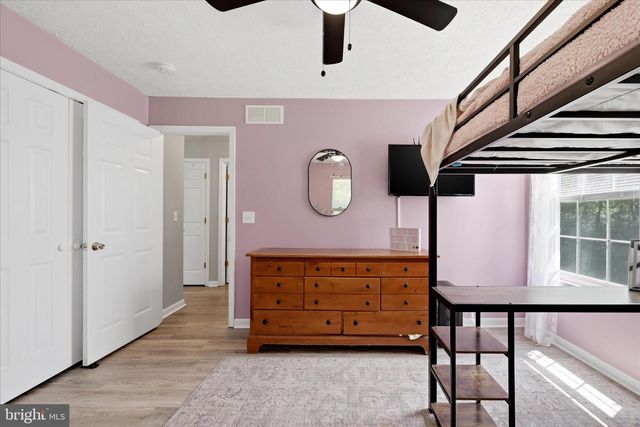 200 STAYMAN DR, Clear Brook, VA 22624