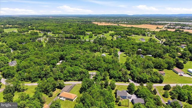 200 STAYMAN DR, Clear Brook, VA 22624