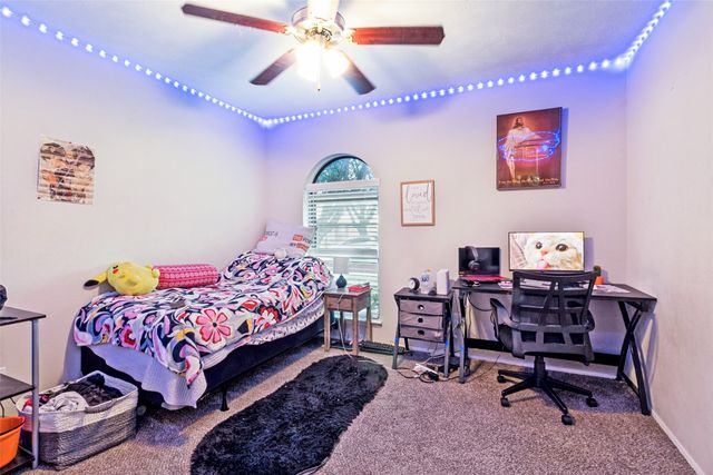 10826 Wallbrook Drive, Dallas, TX 75238