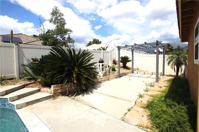 5650 Bailey Court, San Bernardino, CA 92407