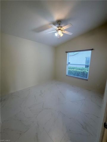 8220 Ibis Cove CIR B216, Naples, FL 34119