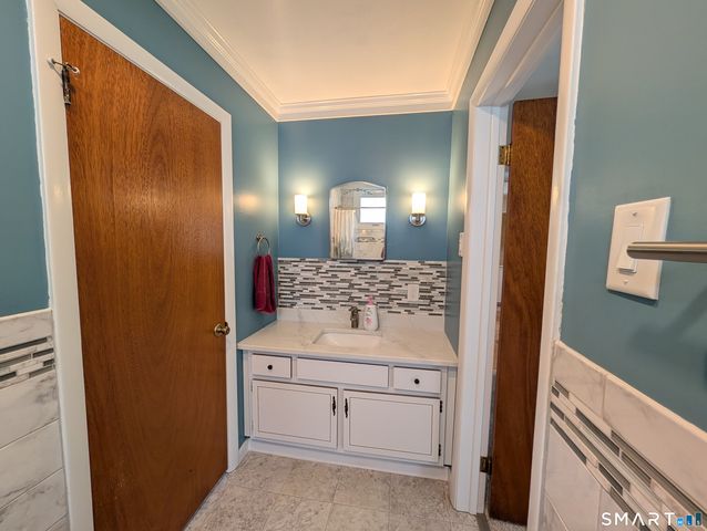 146 Prospect Avenue 146, Shelton, CT 06484