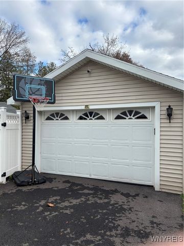 68 Oak Street, Batavia City, NY 14020