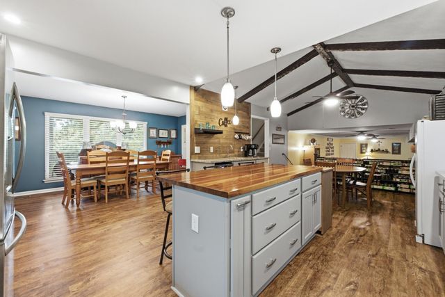 2407 Cedar Creek Drive, Chattanooga, TN 37421