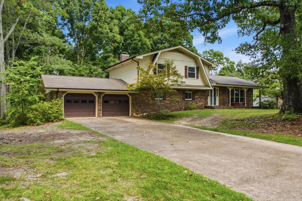 2407 Cedar Creek Drive, Chattanooga, TN 37421