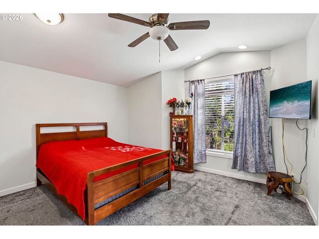 1218 Se Park Crest Ave, Vancouver, WA 98683