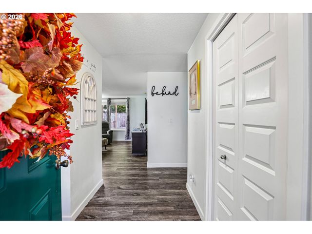 1218 Se Park Crest Ave, Vancouver, WA 98683