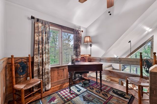 28 Fish Camp Way, Mineral Bluff, GA 30559
