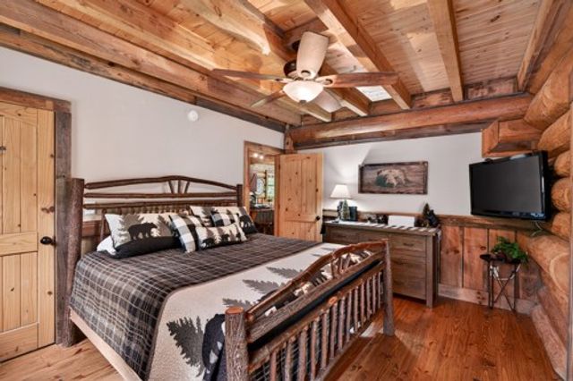 28 Fish Camp Way, Mineral Bluff, GA 30559