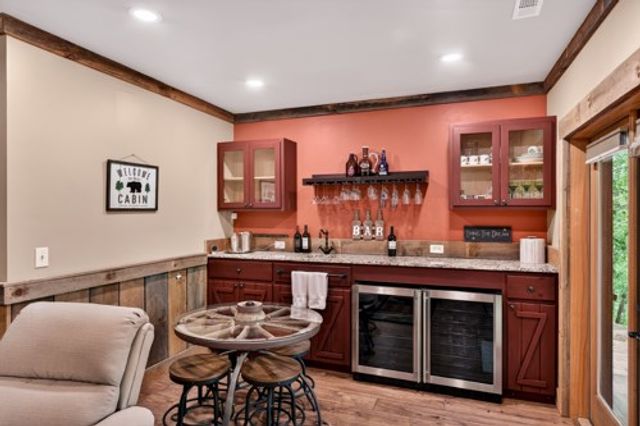 28 Fish Camp Way, Mineral Bluff, GA 30559