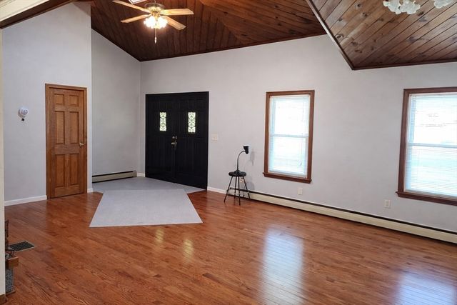 47 Narrows, Freetown, MA 02702