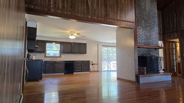 47 Narrows, Freetown, MA 02702