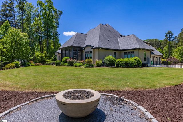3021 Rock Point Drive Lot 20 Lot 20 The Oaks, Seneca, SC 29672
