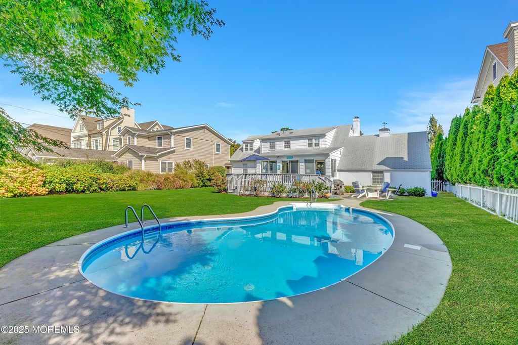 204 Washington Boulevard, Sea Girt, NJ 08750