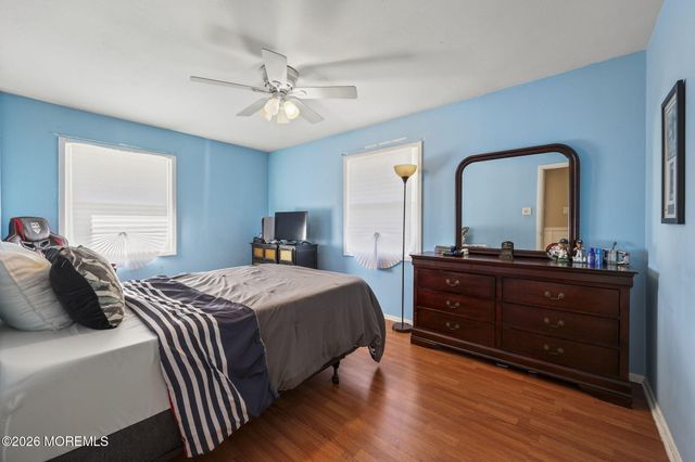 58 Knox Lane, Manalapan, NJ 07726