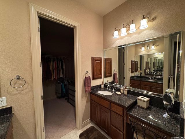 25346 ESTANCIA CIR, San Antonio, TX 78260
