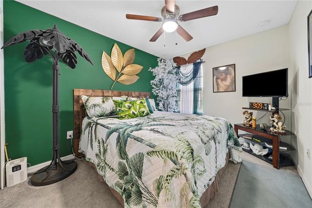 9736 PEMBROOKE PINES DRIVE, Sun City Center, FL 33573