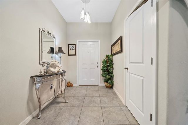 9736 PEMBROOKE PINES DRIVE, Sun City Center, FL 33573