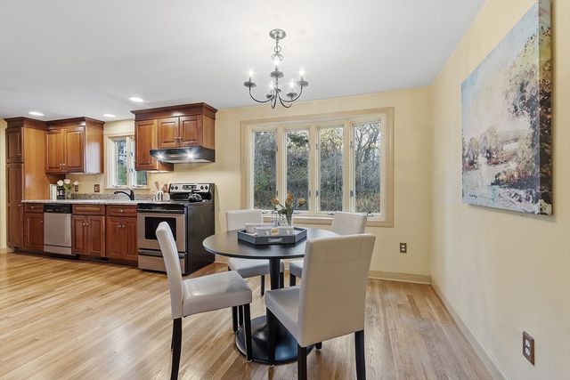 4 Crown Road, Westford, MA 01886