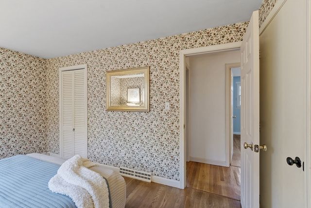 4 Crown Road, Westford, MA 01886