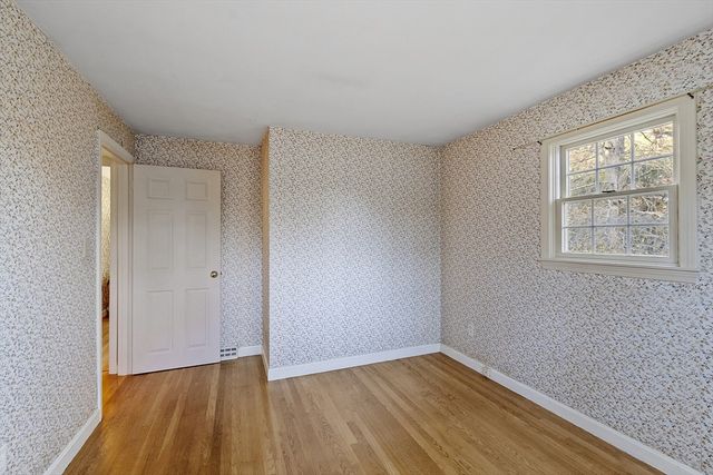 4 Crown Road, Westford, MA 01886