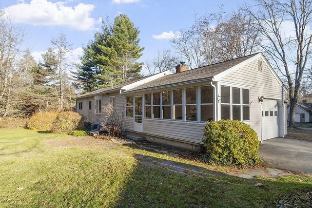 4 Crown Road, Westford, MA 01886