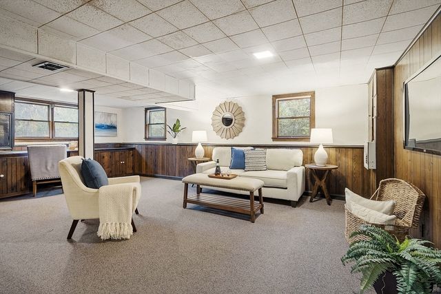 4 Crown Road, Westford, MA 01886