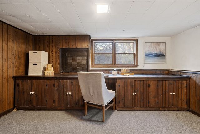 4 Crown Road, Westford, MA 01886