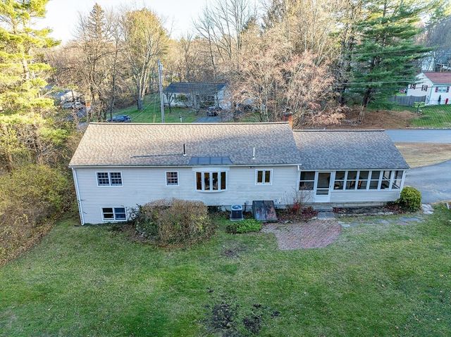 4 Crown Road, Westford, MA 01886