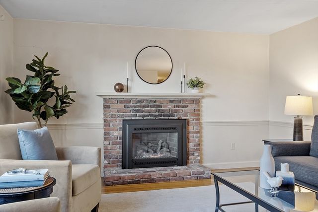 4 Crown Road, Westford, MA 01886