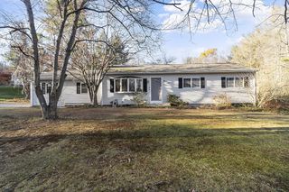 4 Crown Road, Westford, MA 01886