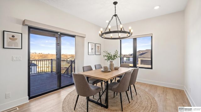 19002 Acorn Drive, Gretna, NE 68028