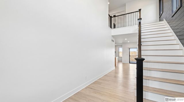 19002 Acorn Drive, Gretna, NE 68028
