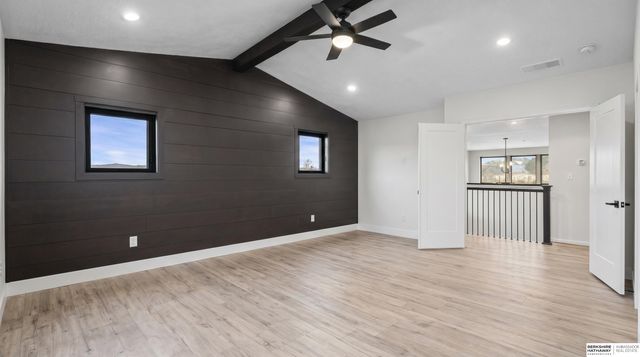 19002 Acorn Drive, Gretna, NE 68028
