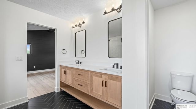19002 Acorn Drive, Gretna, NE 68028