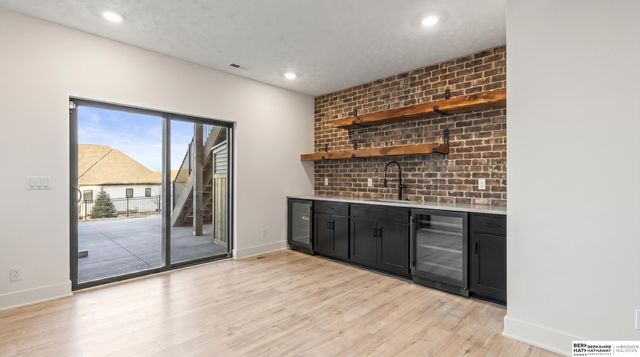 19002 Acorn Drive, Gretna, NE 68028