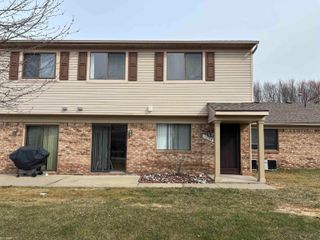 50184 N Horst Court, Chesterfield Twp, MI 48047