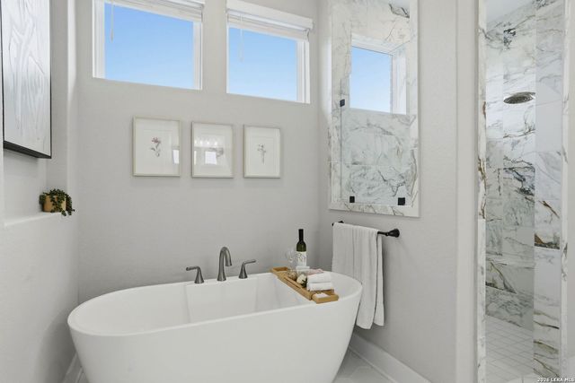 169 Storm Way, Castroville, TX 78009