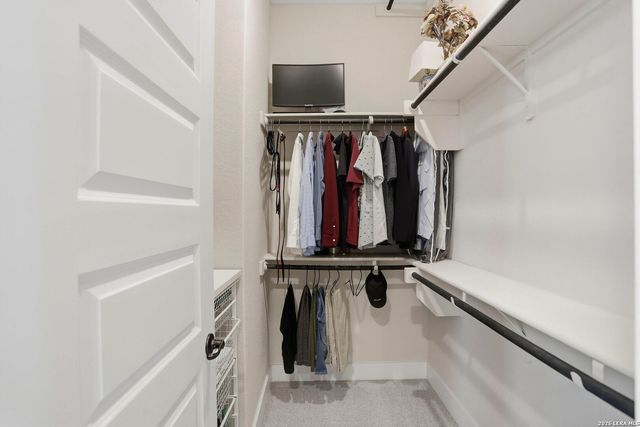 169 Storm Way, Castroville, TX 78009