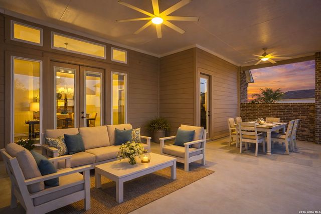 169 Storm Way, Castroville, TX 78009