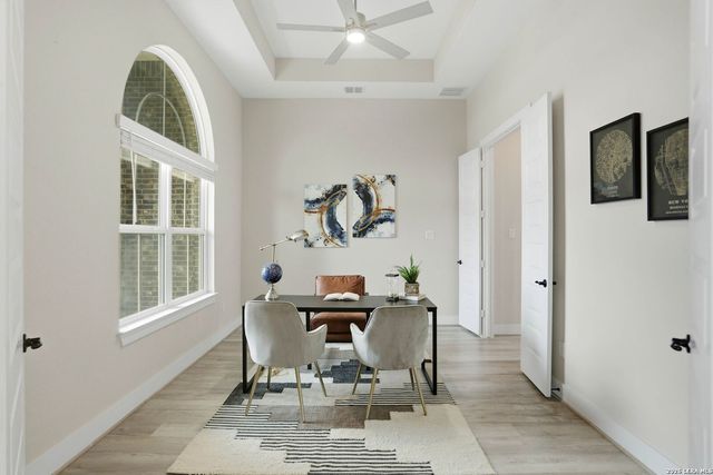 169 Storm Way, Castroville, TX 78009