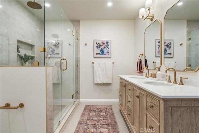 1152 N Cedar Street, Glendale, CA 91207