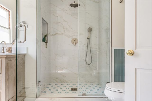 1152 N Cedar Street, Glendale, CA 91207